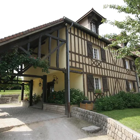 Logis Relais Paris Bale - Restaurant La Mangeoire Hotell