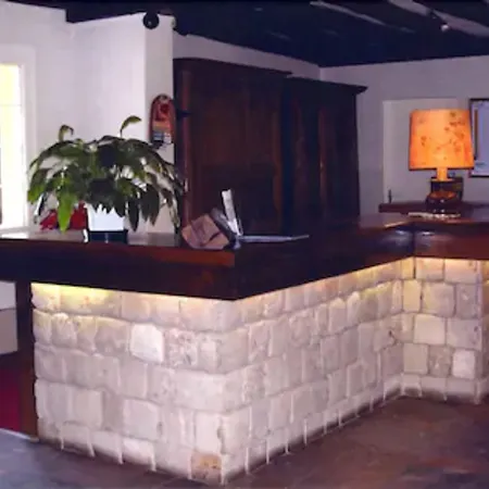 Logis Relais Paris Bale - Restaurant La Mangeoire Montieramey