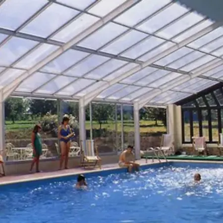 Logis Relais Paris Bale - Restaurant La Mangeoire 3*