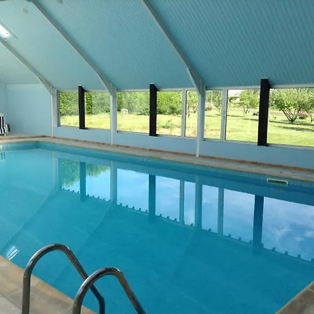 Logis Relais Paris Bale - Restaurant La Mangeoire 3* Montieramey