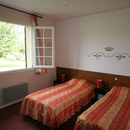 Logis Relais Paris Bale - Restaurant La Mangeoire 3*