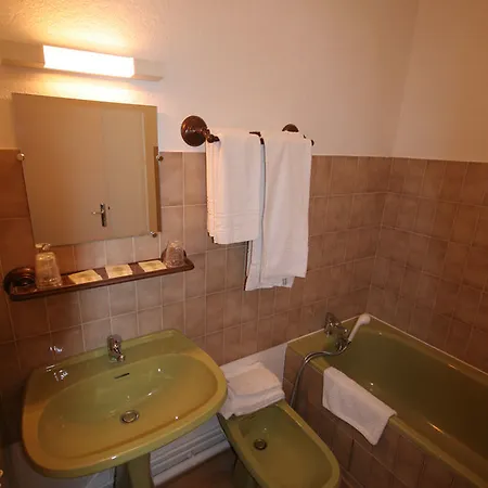 Szálloda Logis Relais Paris Bale - Restaurant La Mangeoire