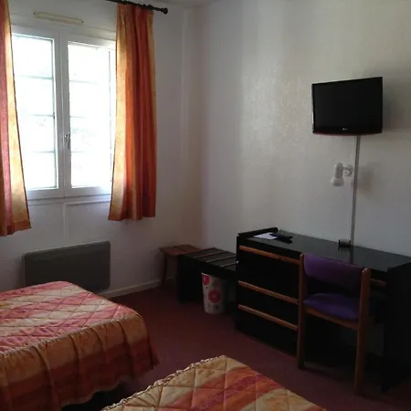 Logis Relais Paris Bale - Restaurant La Mangeoire 3* Montieramey