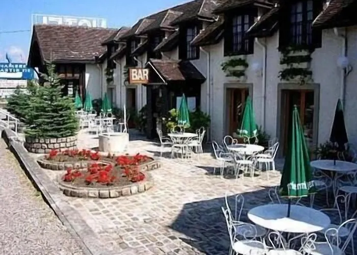 Logis Relais Paris Bale - Restaurant La Mangeoire Montieramey