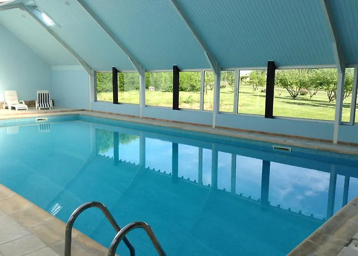 Logis Relais Paris Bale - Restaurant La Mangeoire 3* Montieramey