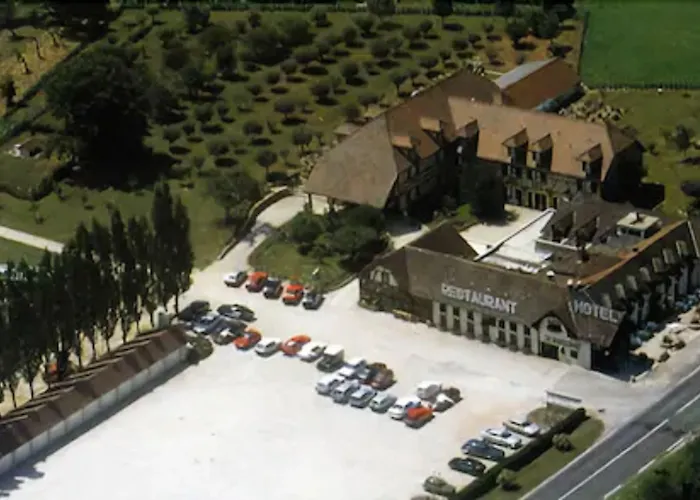 Logis Relais Paris Bale - Restaurant La Mangeoire Montieramey